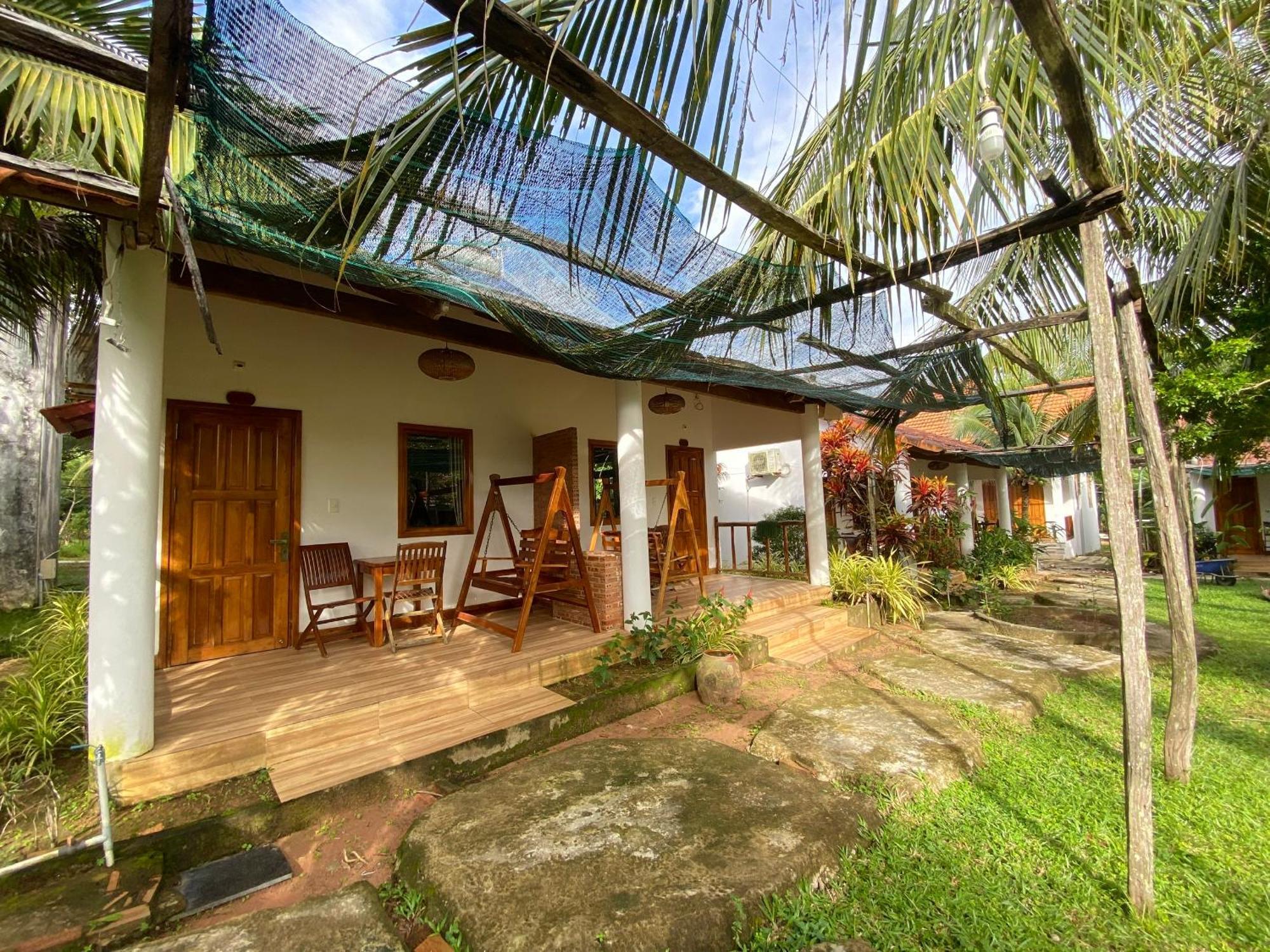 Y Nghia Bungalow Ong Lang Phu Quoc Exterior foto